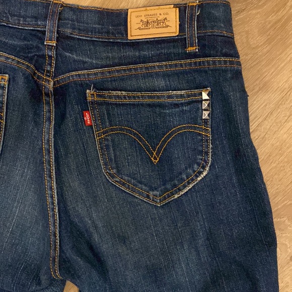 Levis mid-rise dark wash jeans - Picture 5 of 5
